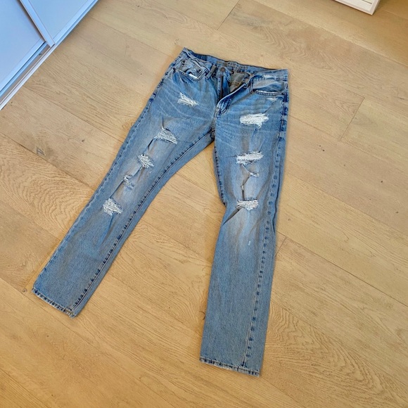 Men’s Distressed Denim Jeans - AEO - Picture 2 of 6